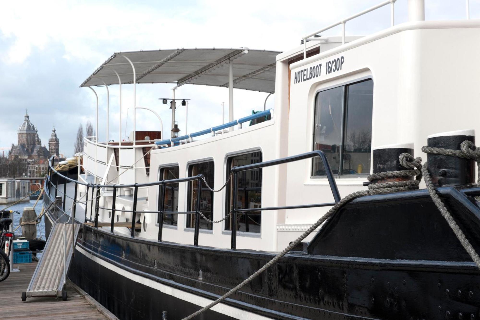 Hotelboot Zwaan อัมสเตอร์ดัม ภายนอก รูปภาพ
